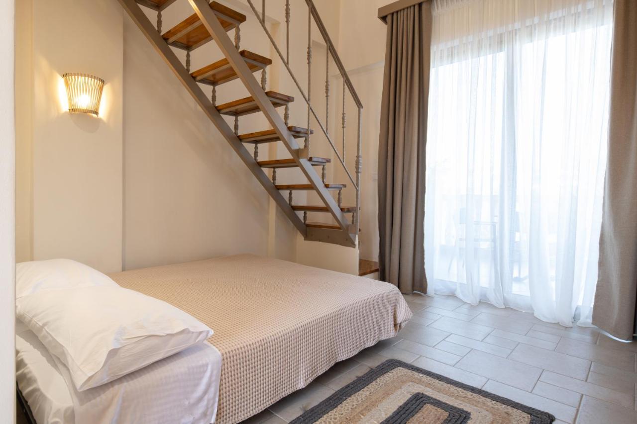 Kseynasa Suites Нікіті Екстер'єр фото